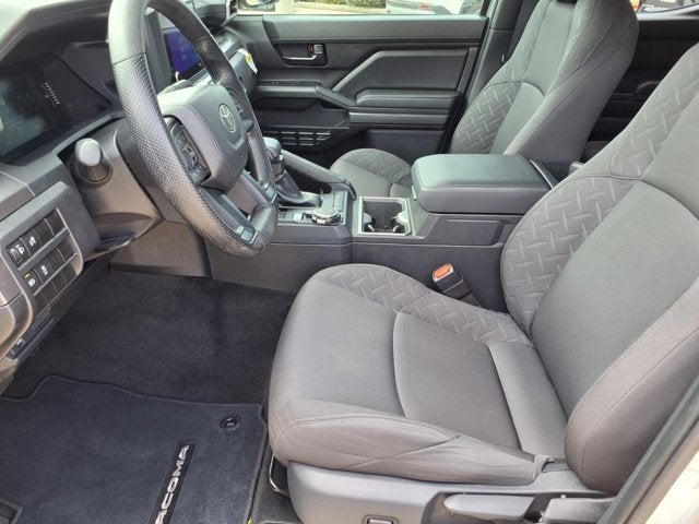 2025 Toyota Tacoma 4WD SR5