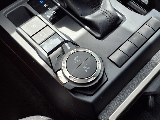 2025 Toyota Tacoma 4WD SR5