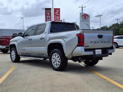 2025 Toyota Tacoma 4WD SR5