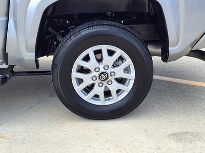 2025 Toyota Tacoma 4WD SR5