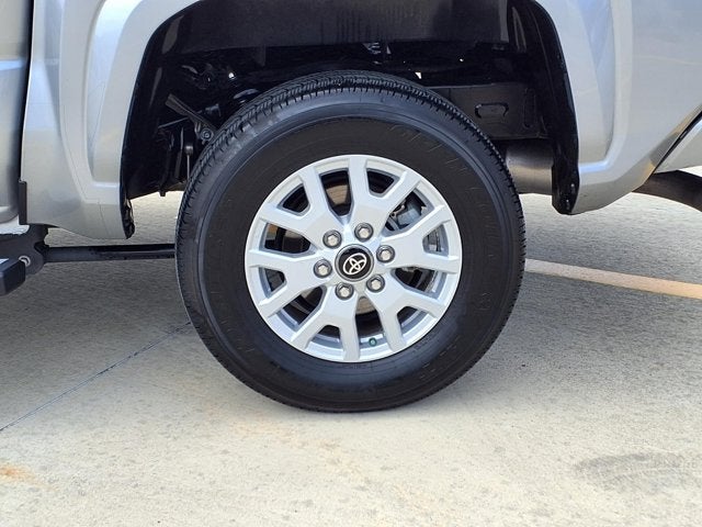 2025 Toyota Tacoma 4WD SR5