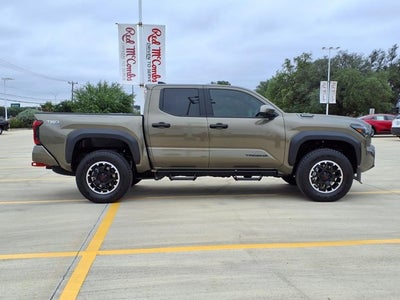 2026 Toyota Tacoma TRD Off Road Hybrid