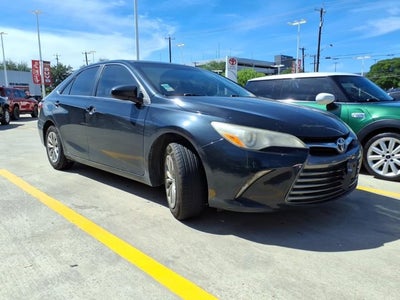 2017 Toyota Camry LE