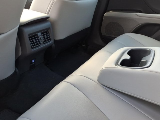2024 Toyota Camry Hybrid SE