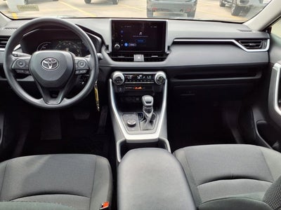2025 Toyota RAV4 Hybrid LE