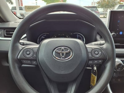 2025 Toyota RAV4 Hybrid LE