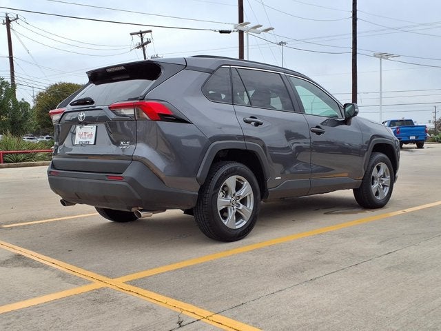 2025 Toyota RAV4 Hybrid XLE