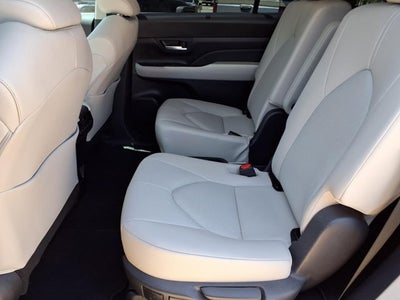 2024 Toyota Grand Highlander XLE