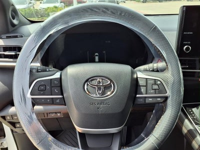 2026 Toyota Sienna Woodland Edition