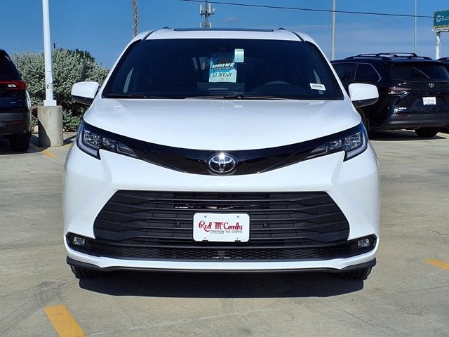 2026 Toyota Sienna Woodland Edition