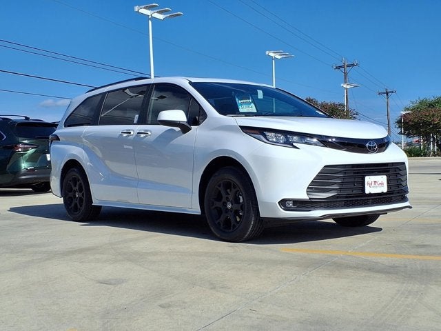 2026 Toyota Sienna Woodland Edition