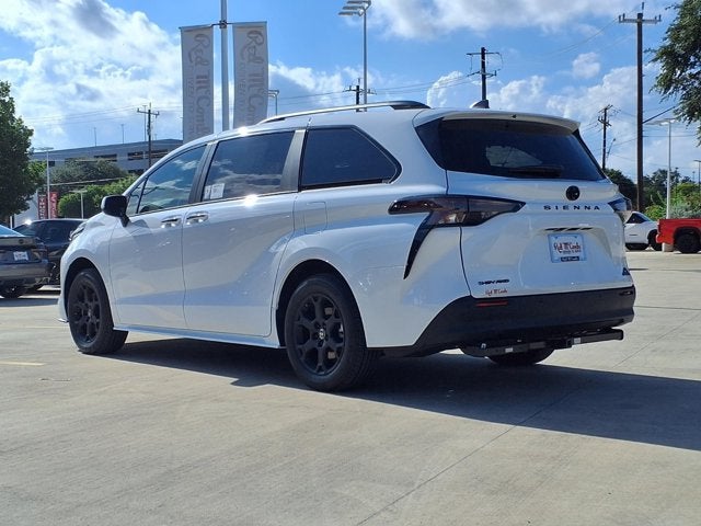 2026 Toyota Sienna Woodland Edition