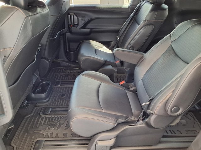 2026 Toyota Sienna Woodland Edition