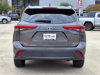 2022 Toyota Highlander Hybrid XLE