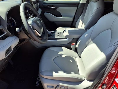 2026 Toyota Highlander Hybrid XLE