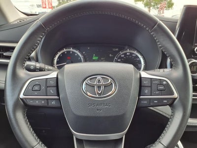 2025 Toyota Highlander LE