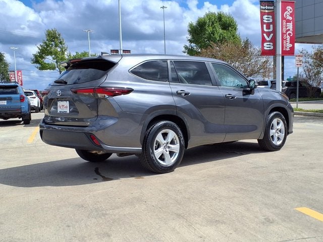 2025 Toyota Highlander LE