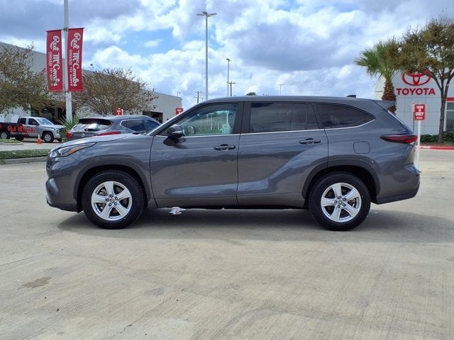 2025 Toyota Highlander LE
