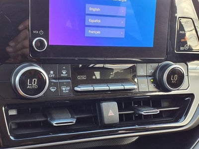 2025 Toyota Highlander LE