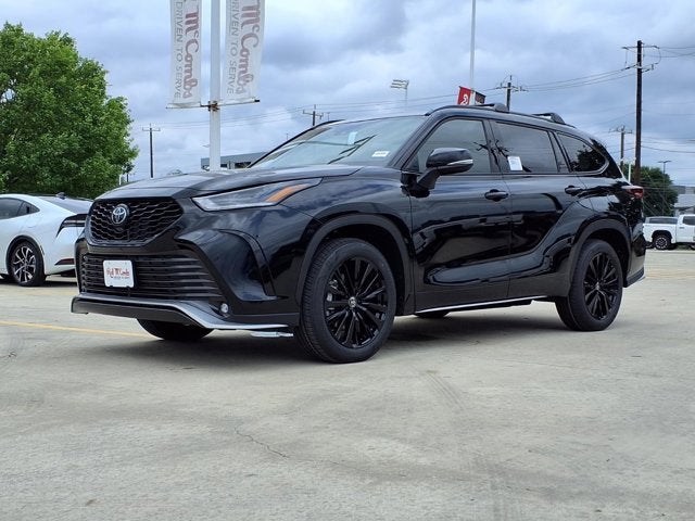2026 Toyota Highlander XSE