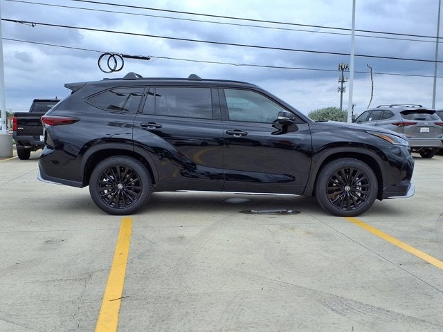 2026 Toyota Highlander XSE