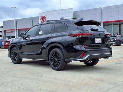 2026 Toyota Highlander XSE