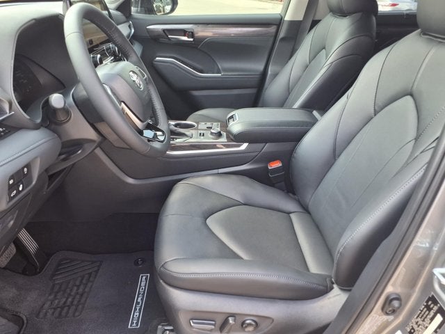 2026 Toyota Highlander Limited