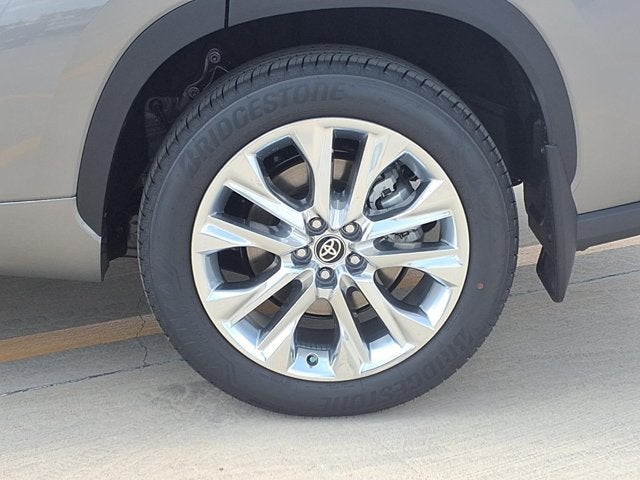 2026 Toyota Highlander Limited