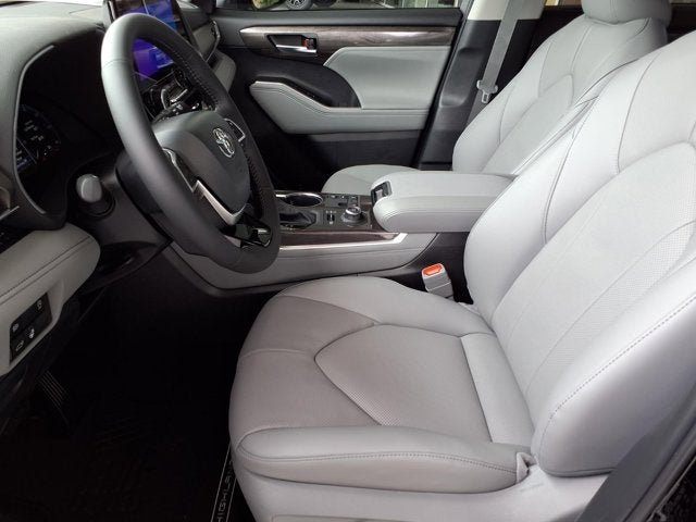 2026 Toyota Highlander Limited