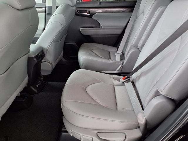 2026 Toyota Highlander Limited