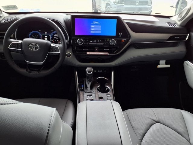2026 Toyota Highlander Limited