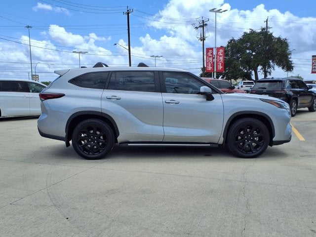 2024 Toyota Highlander LE