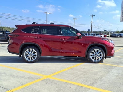 2026 Toyota Highlander Limited