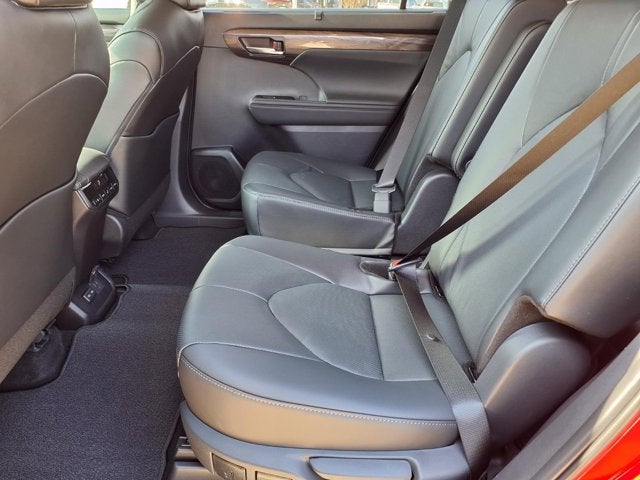 2026 Toyota Highlander Limited