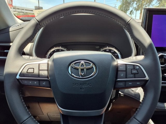 2026 Toyota Highlander XLE