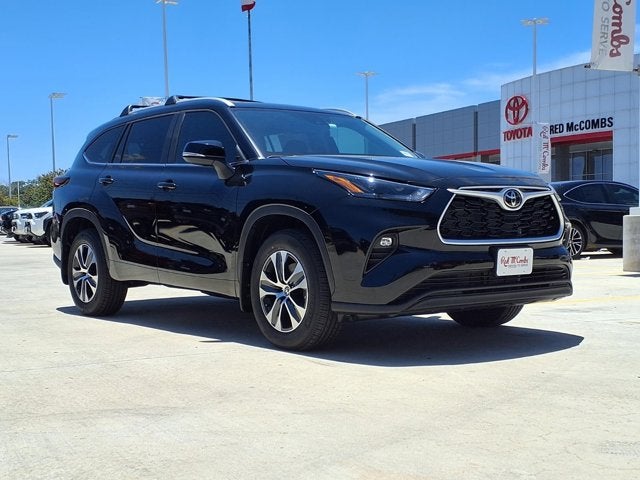 2026 Toyota Highlander XLE