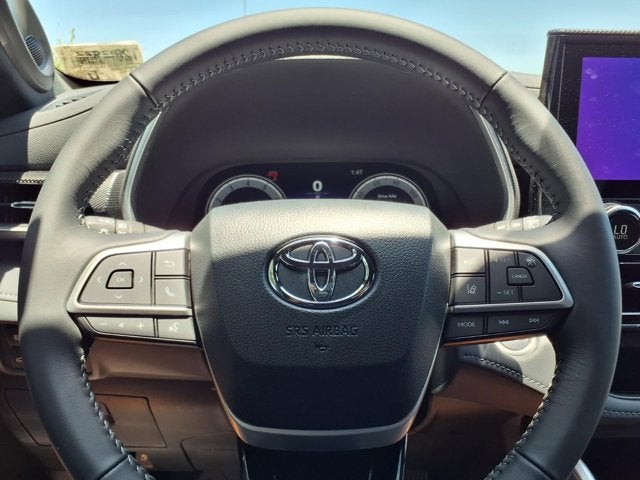 2026 Toyota Highlander XSE