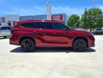 2026 Toyota Highlander XSE