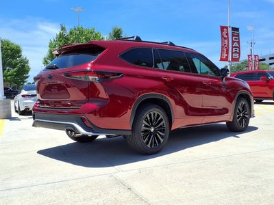 2026 Toyota Highlander XSE