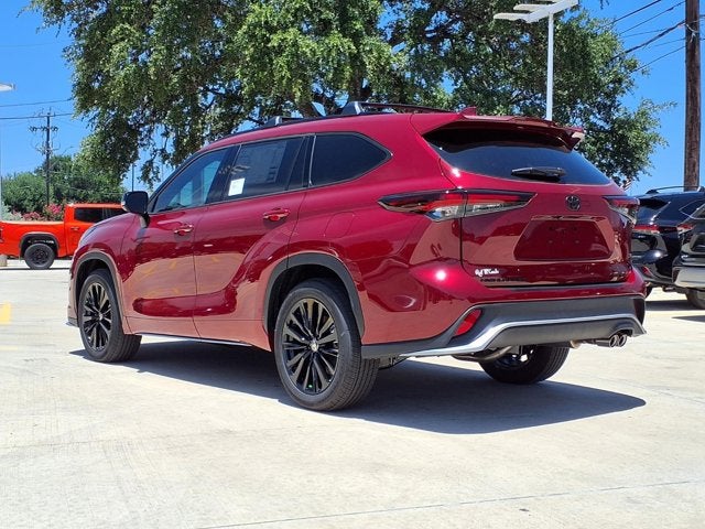 2026 Toyota Highlander XSE