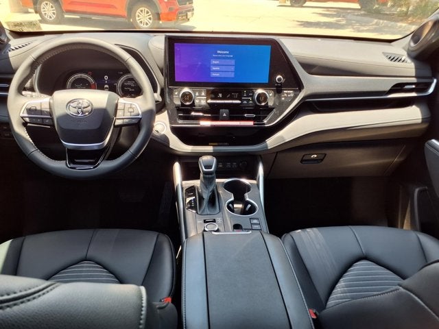 2026 Toyota Highlander XSE