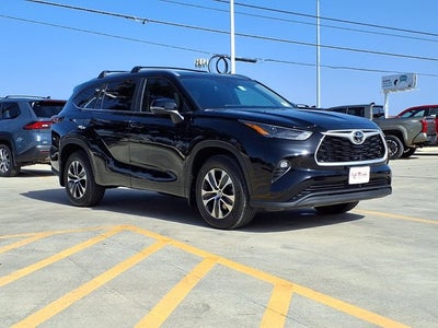 2026 Toyota Highlander XLE