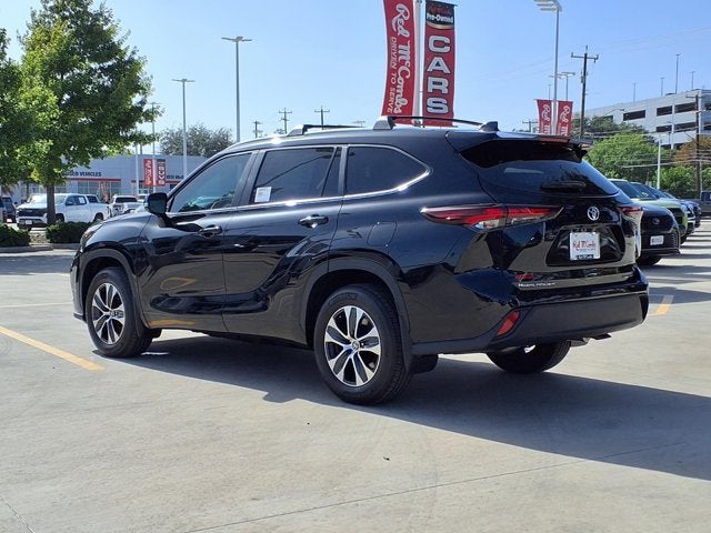 2026 Toyota Highlander XLE