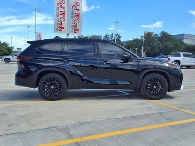 2026 Toyota Highlander XSE