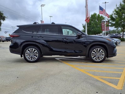 2026 Toyota Highlander Platinum
