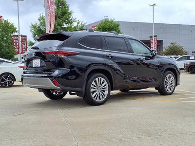 2026 Toyota Highlander Platinum