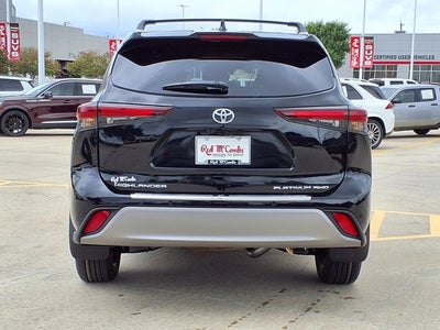 2026 Toyota Highlander Platinum