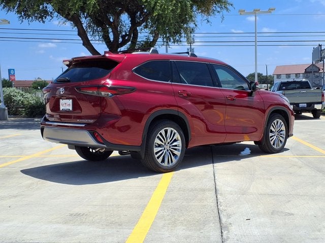 2026 Toyota Highlander Platinum