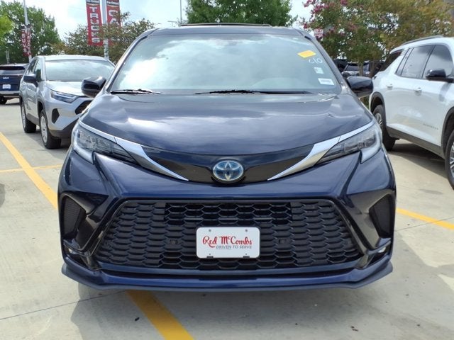 2022 Toyota Sienna XSE