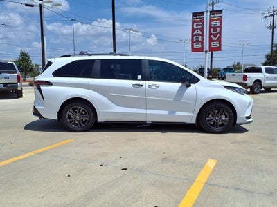2026 Toyota Sienna XSE